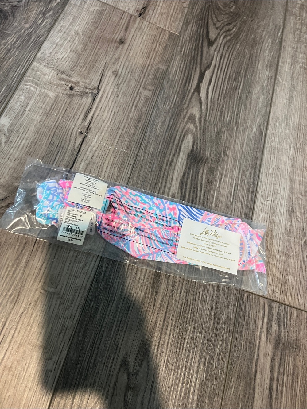 NWT Lilly Pulitzer Pastel Multi-Color 'Roar of the Seas' Scrunchie Ribbon